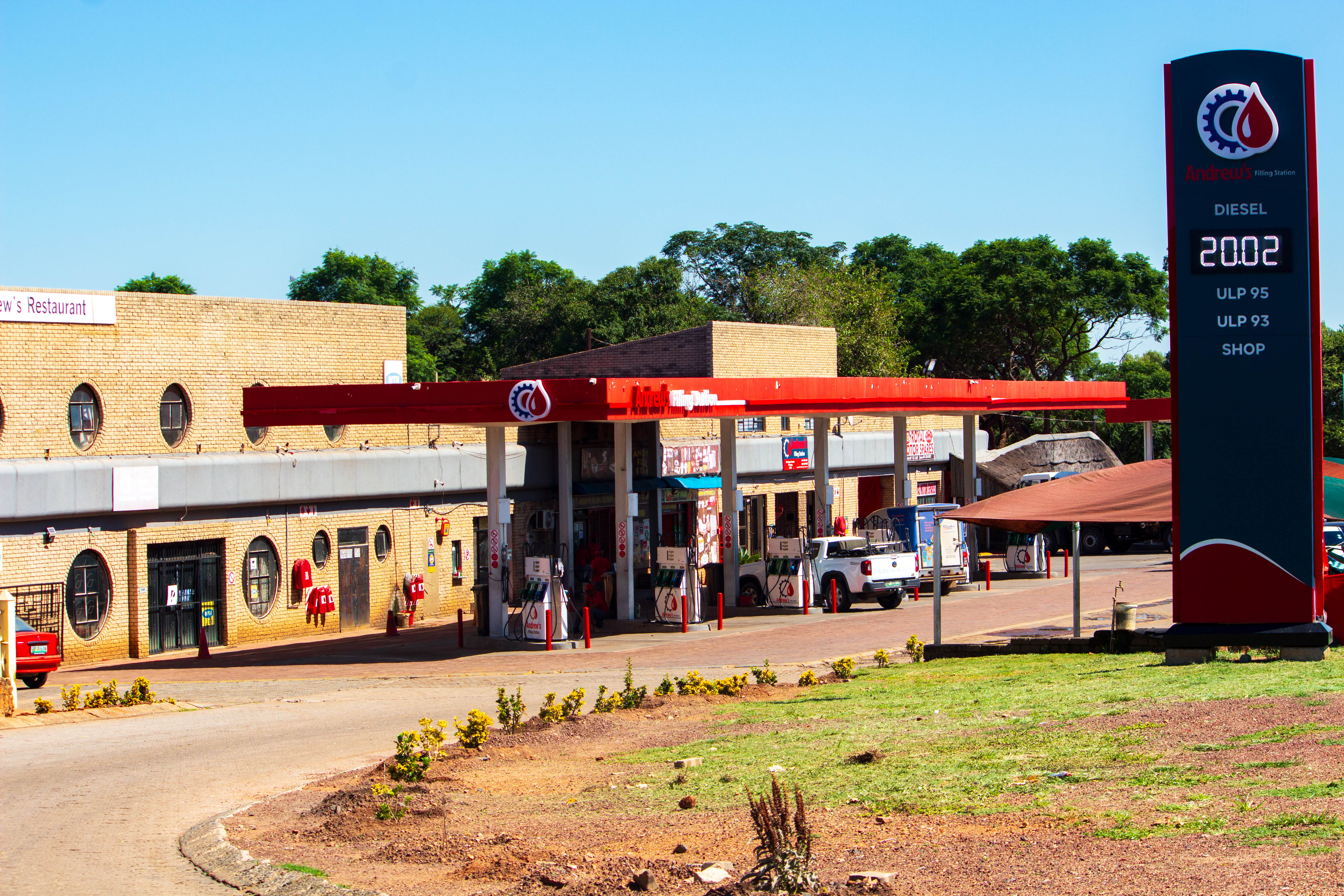 Andrew’s Filling Station Forecourt at dusk